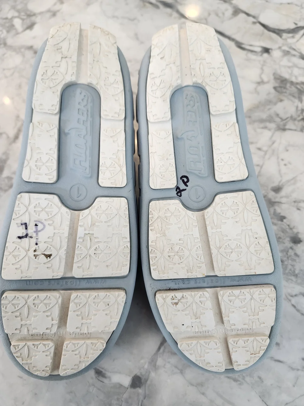 Floafers Country Club Kids Size 1 Light Blue Waterproof EVA Foam Penny Loafers
